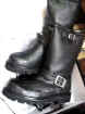 BOOT2.JPG (22694 bytes)